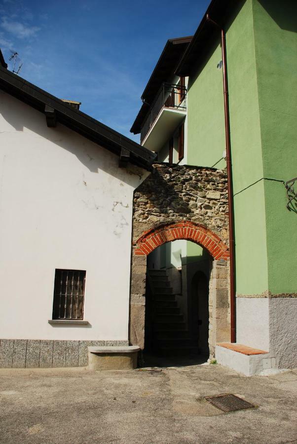 デルヴィオ La Casa Del Borgoヴィラ エクステリア 写真
