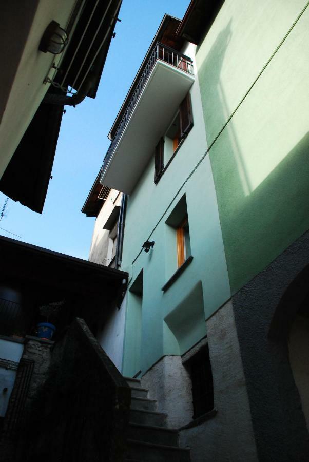 デルヴィオ La Casa Del Borgoヴィラ エクステリア 写真